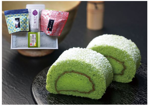 (B113)日本茶専門店の抹茶ロールケーキと松江銘茶セット